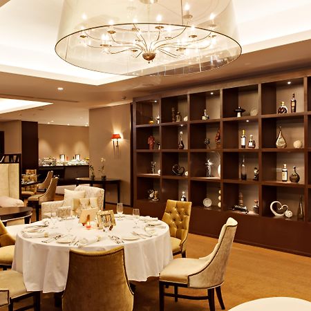 Pasig City Joy Nostalg Hotel And Suites Manila Managed By The Ascott Limited מראה חיצוני תמונה